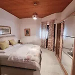 Zlata - House * Baska (Krk)