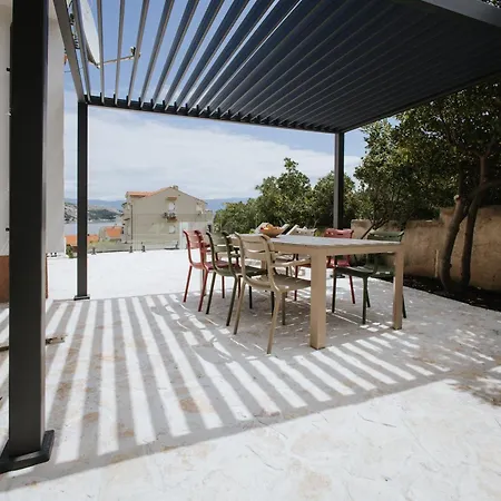 Zlata - House Tatil Evi *
