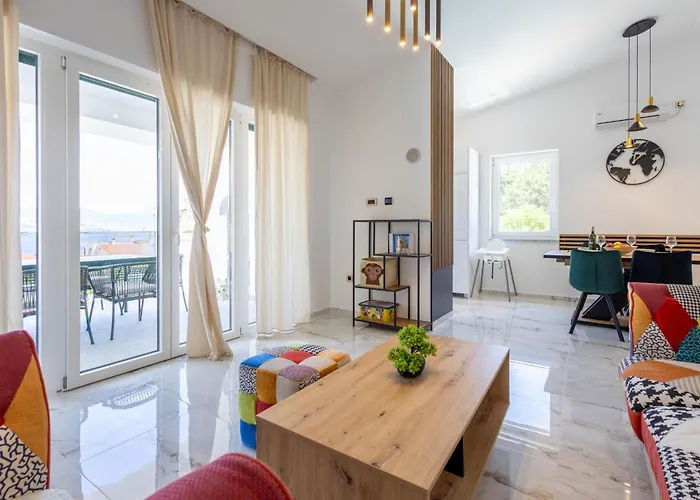 Zlata - House